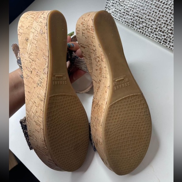 stuart weitzman snakeskin wedges size 9 - Picture 4 of 6